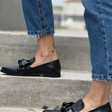 Jenny | Zwarte Loafer met Glanzende Strik