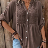 Noor | Blouse met V-hals en knopen