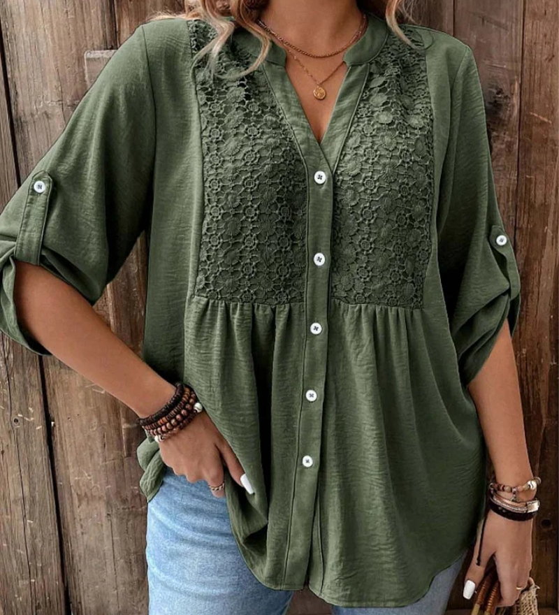 Noor | Blouse met V-hals en knopen