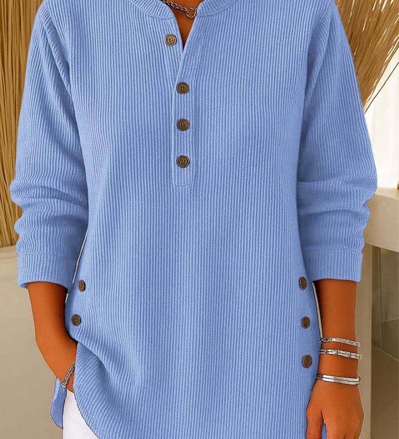 Rosa – Top met subtiele knoopdetails